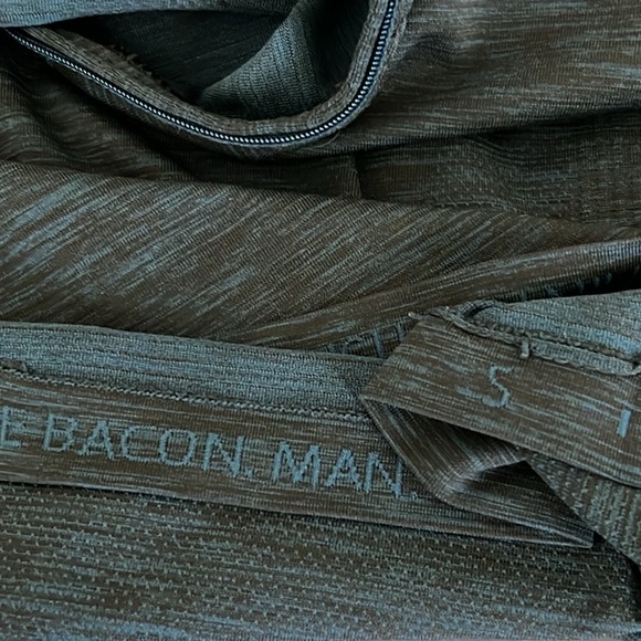 NWOT Lululemon Metal Vent Tech 1/2 Zip - Picture 6 of 6